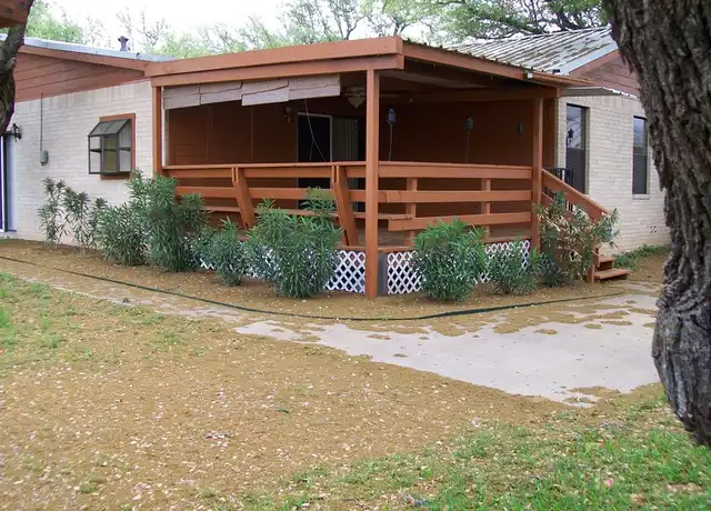 Property at 310 E Cedar St, Bertram, TX, 78605, 4 beds, 1 bath, [object Object]