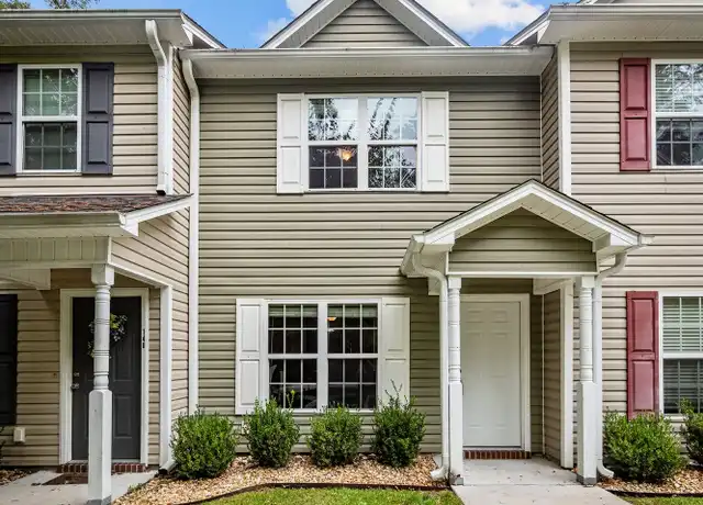 Property at 138 Greenford Pl, Jacksonville, NC, 28540, 2 beds, 1.5 baths, [object Object]