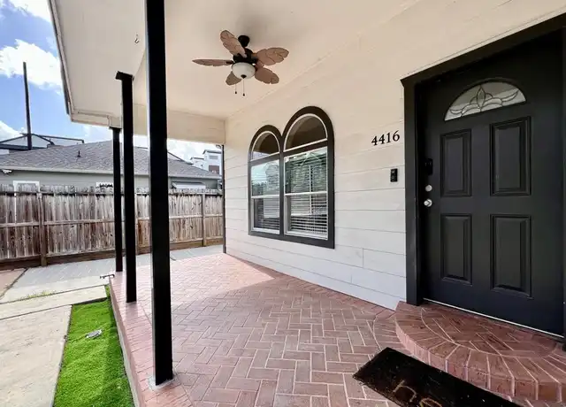 Property at 4416 Spencer St, Houston, TX, 77007, 3 beds, 2 baths, [object Object]