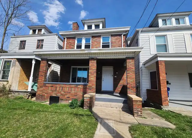 Property at 556 Russellwood Ave, Mc Kees Rocks, PA, 15136, 3 beds, 2 baths, [object Object]