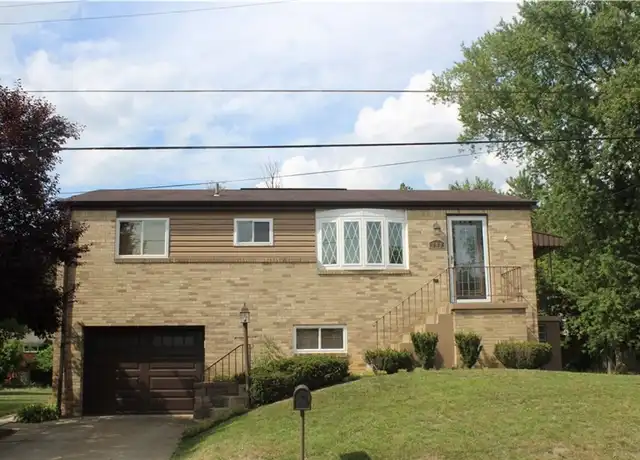 Property at 109 Linden St, Glenshaw, PA, 15116, 3 beds, 2 baths, [object Object]