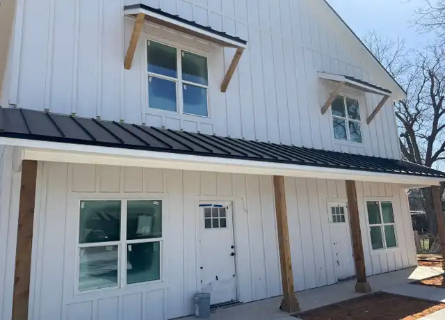 Property at 981 Clinton Ave Unit 101, Stephenville, TX, 76401, 3 beds, 3 baths, [object Object]