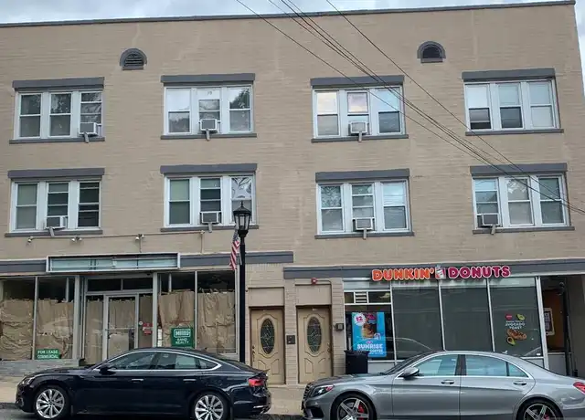Property at 132 Hardenburgh Ave Unit 2E, Demarest, NJ, 07627, 3 beds, 1 bath, [object Object]
