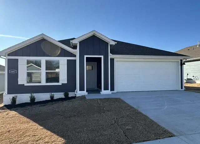 Property at 4487 W Glacier St, Fayetteville, AR, 72704, 4 beds, 2 baths, [object Object]