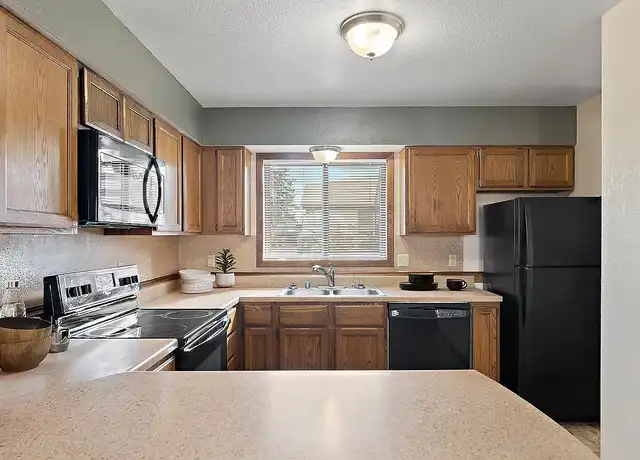 Property at Rimrock West Apartments - 2220 Saint Johns Ave, Billings, MT, 59102, 2 beds, 1.5 baths, [object Object]