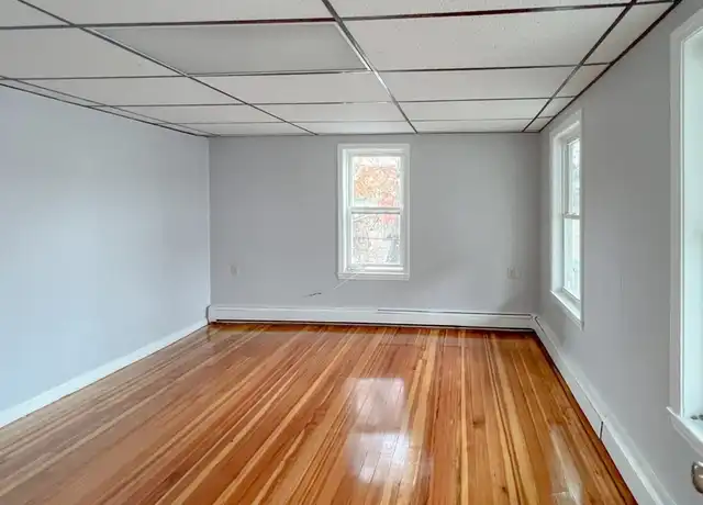 Property at 20 Wilson Ave Unit 1, Somerville, MA, 02145, 1 bed, 1 bath, [object Object]