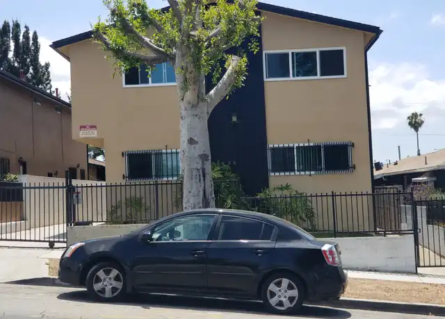 Property at 634 E Hyde Park Blvd Unit 5, Inglewood, CA, 90302, 1 bed, 1 bath, [object Object]