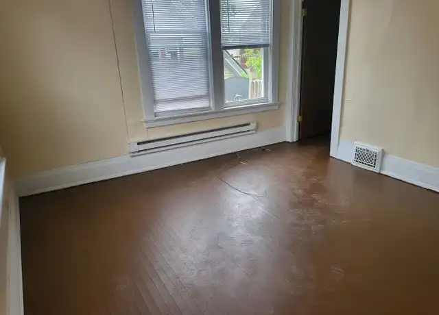 Property at 1425 W Greenfield Ave Unit Upper Rear, Milwaukee, WI, 53204, 2 beds, 1 bath, [object Object]