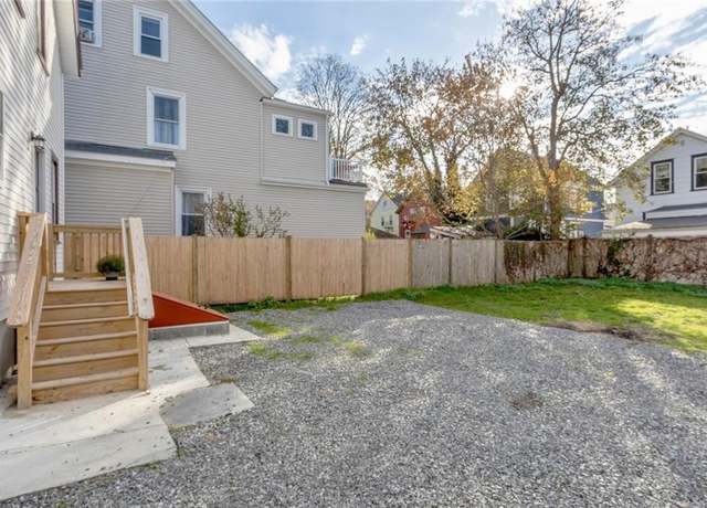 Photo of 18 Hall Ave, Newport, RI 02840