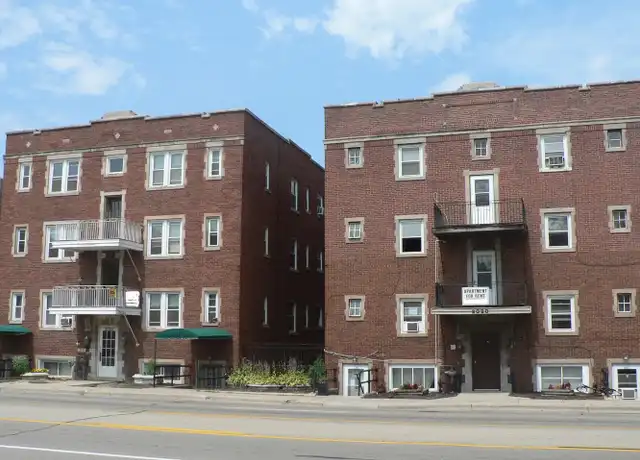 Property at 2024 Washington St Unit 208, Waukegan, IL, 60085, 1 bed, 1 bath, [object Object]