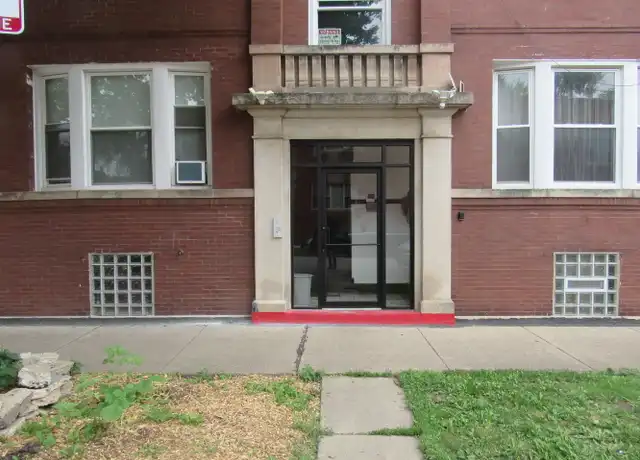 Property at 3639 W Thomas St Unit 1, Chicago, IL, 60651, 2 beds, 1 bath, [object Object]