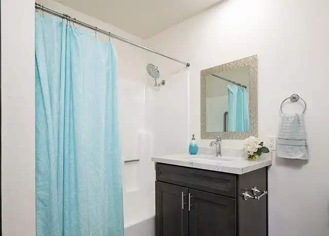 Property at 4240 Menlo Ave Unit 2H, San Diego, CA, 92115, 1 bed, 1 bath, [object Object]