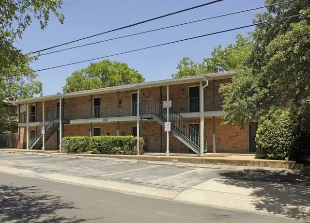 Property at 630 Maiden Ln Unit B, Austin, TX, 78705, 1 bed, 1 bath, [object Object]