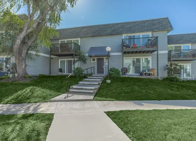 Photo of 2 Marina Blvd, Pittsburg, CA 94565