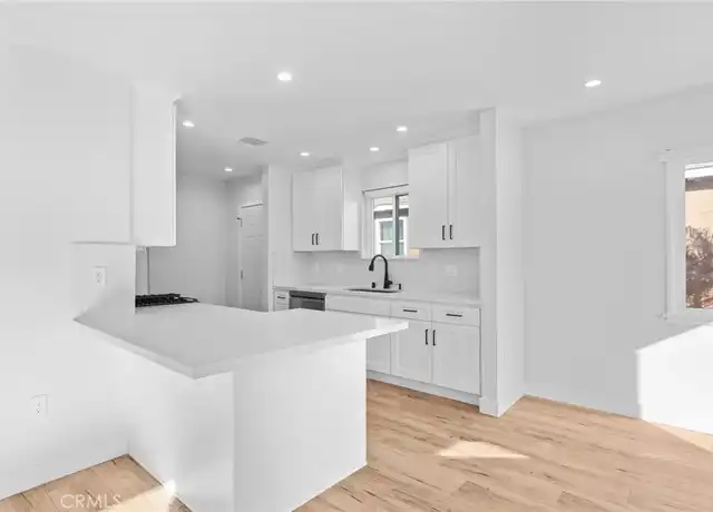 Property at 4641 W 130th St, Hawthorne, CA, 90250, 3 beds, 2 baths, [object Object]