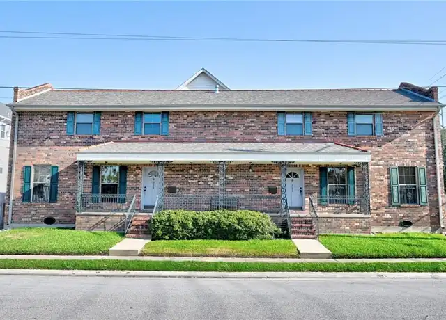 Property at 303 33rd St, New Orleans, LA, 70124, 2 beds, 2 baths, [object Object]