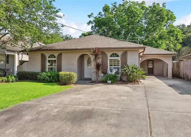 Property at 120 Melvyn Dr, Belle Chasse, LA, 70037, 3 beds, 2 baths, [object Object]
