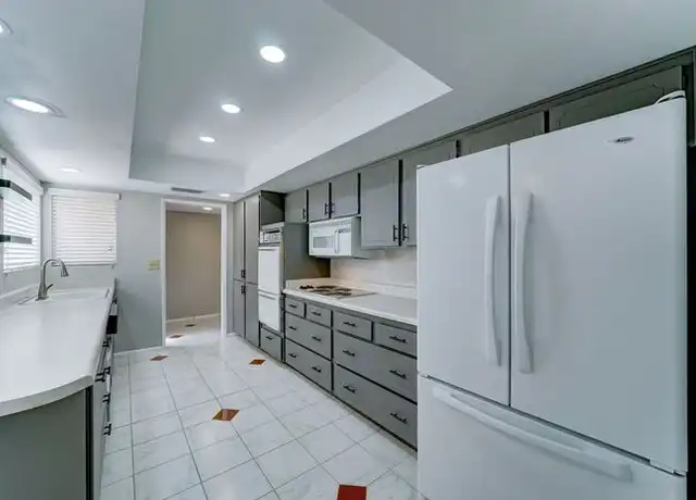 Property at 15801 N Cameo Dr, Sun City, AZ, 85351, 2 beds, 2 baths, [object Object]
