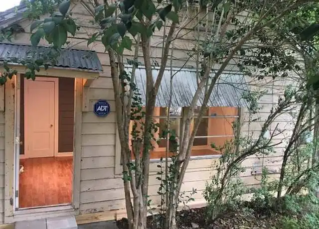 Property at 903 Prospect Ave, Austin, TX, 78702, 3 beds, 2 baths, [object Object]