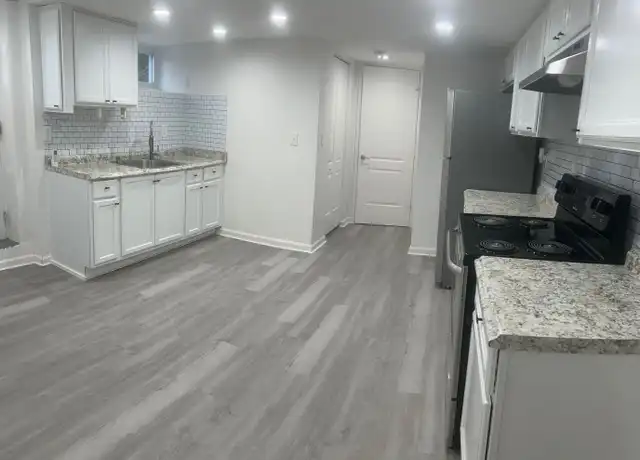 Property at 111 E 38th St Unit 1, Wilmington, DE, 19802, 2 beds, 1 bath, [object Object]