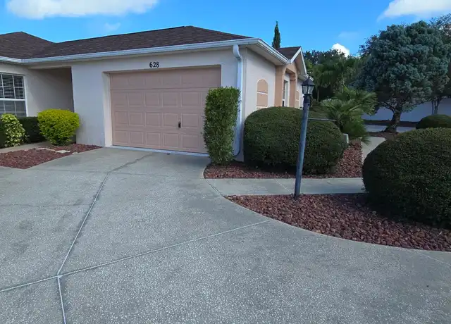 Property at 628 Dominguez Dr, Lady Lake, FL, 32159, 2 beds, 2 baths, [object Object]