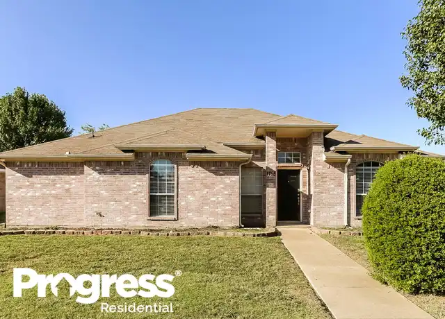 Property at 1755 Reynolds St, Lancaster, TX, 75134, 3 beds, 2 baths, [object Object]