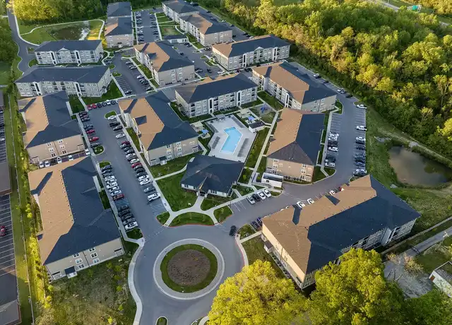 Property at Lakeside Gardens - 4101 Herb Lewis Rd, Jeffersonville, IN, 47130, 1-3 bed, 1-2 bath, [object Object]