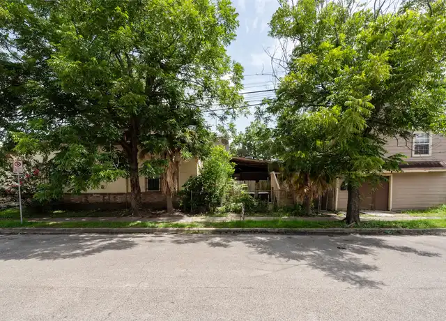 Property at 1614 Ryon St Unit B, Houston, TX, 77009, 1 bed, 1 bath, [object Object]