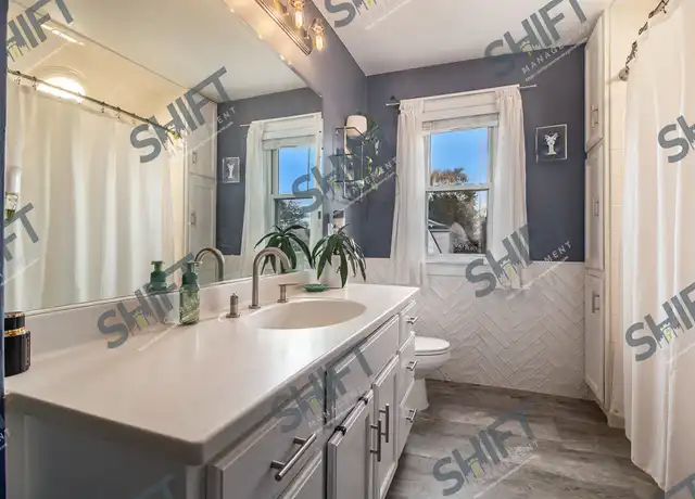 Property at 760 Lincoln Ave NW, Grand Rapids, MI, 49504, 3 beds, 1.5 baths, [object Object]