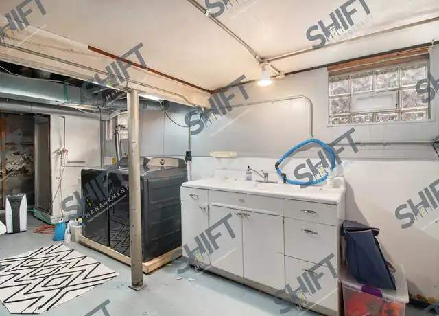 Property at 760 Lincoln Ave NW, Grand Rapids, MI, 49504, 3 beds, 1.5 baths, [object Object]