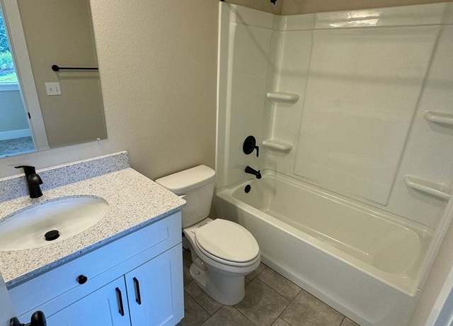 Photo of 120 Kennicott Rd Unit U-5, Chehalis, WA 98532