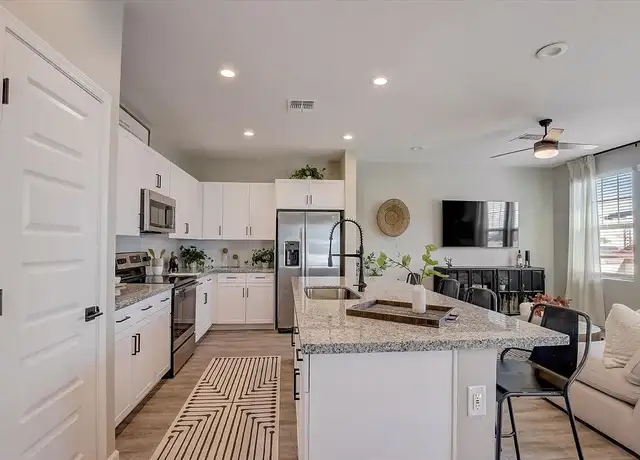 Photo of 15125 W Oak St, Goodyear, AZ 85395
