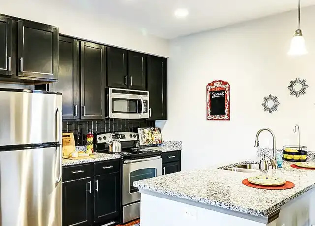 Property at The Betty - 120 E 61st St, Savannah, GA, 31405, 4 beds, 4 baths, [object Object]