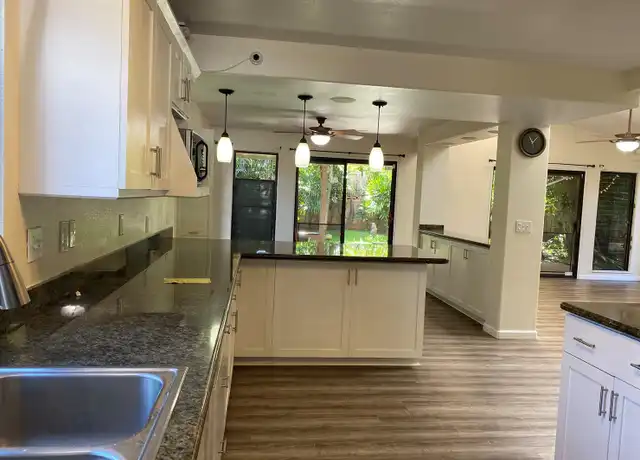 Property at 95-185 Lelewalo St, Mililani, HI, 96789, 4 beds, 2 baths, [object Object]