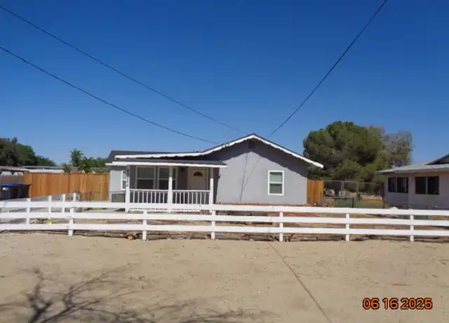 Property at 43524 7th St E, Lancaster, CA, 93535, 3 beds, 1 bath, [object Object]