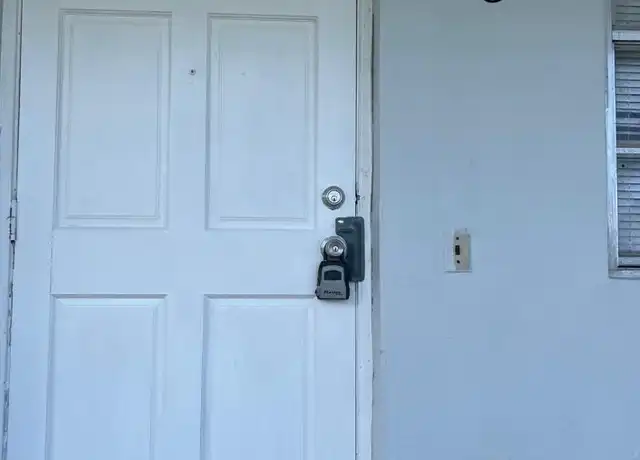 Property at 11870 NE 16th Ave Unit 3, Miami, FL, 33161, 1 bed, 1 bath, [object Object]