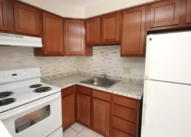 Property at 6150-6172 Library Rd, Bethel Park, PA, 15102, 1 bed, 1 bath, [object Object]