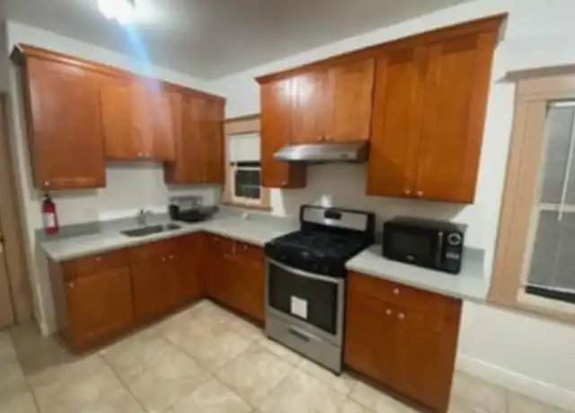 Property at 2436 Haste St Unit 2436 Haste, Berkeley, CA, 94704, 1 bed, 1 bath, [object Object]