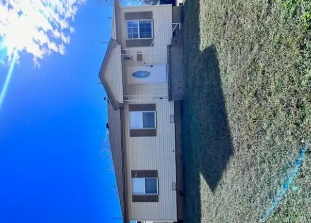 Property at 704 NE 31st St, Oklahoma City, OK, 73105, 3 beds, 1 bath, [object Object]