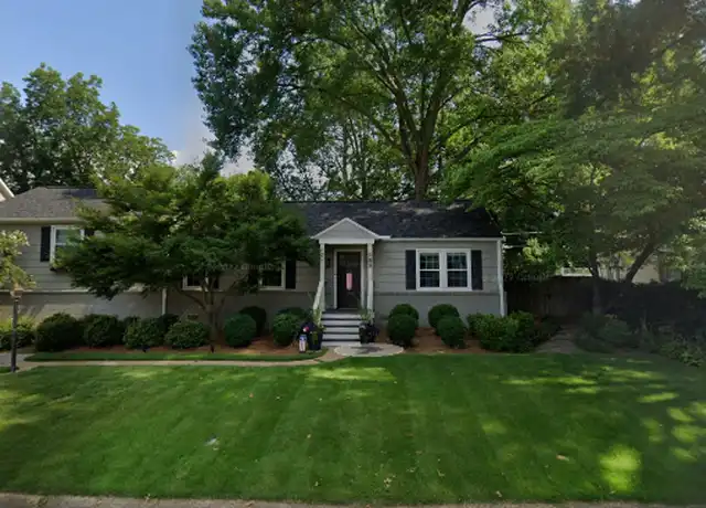 Property at 108 Surrey Rd SW, Huntsville, AL, 35801, 3 beds, 2.5 baths, [object Object]