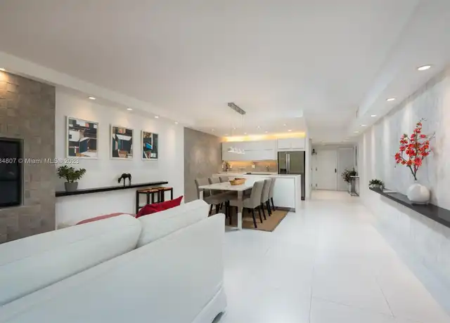 Property at 121 Crandon Blvd #463, Key Biscayne, FL, 33149, 3 beds, 2 baths, [object Object]