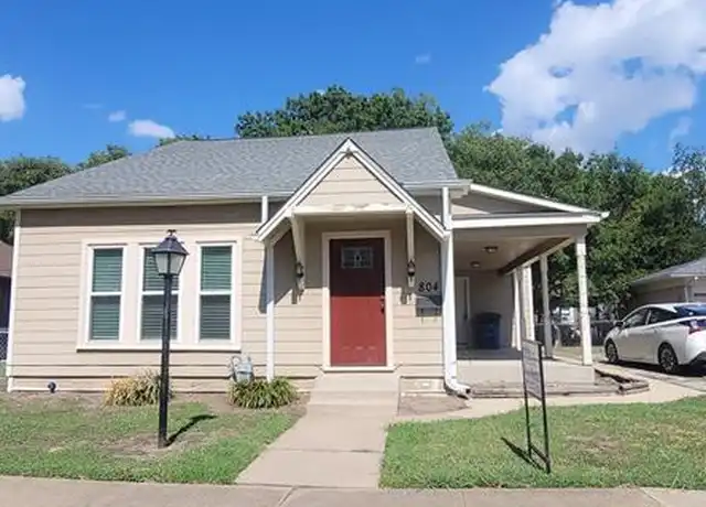 Property at 804 S McKinney St, Ennis, TX, 75119, 2 beds, 1 bath, [object Object]