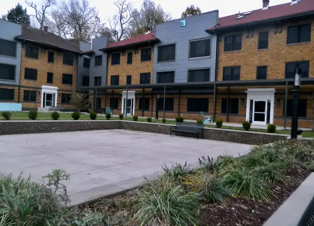Property at 2123 Shady Ave, Pittsburgh, PA, 15217, 0-2 beds, 1 bath, [object Object]
