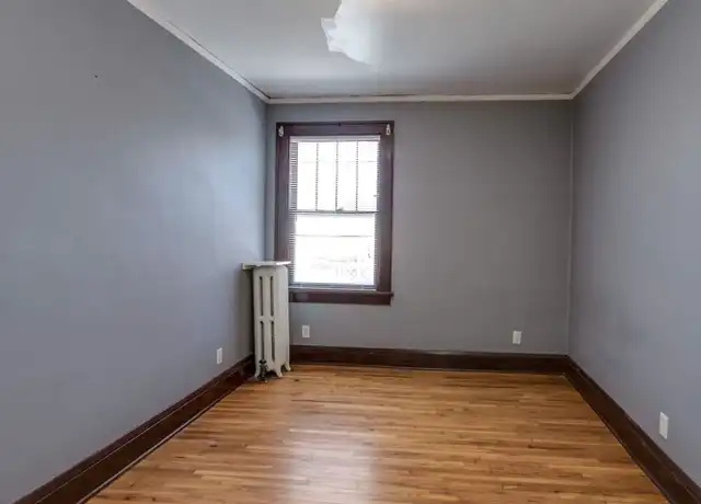 Property at 1091 Goodrich Ave Unit 8, St Paul, MN, 55105, 1 bed, 1 bath, [object Object]
