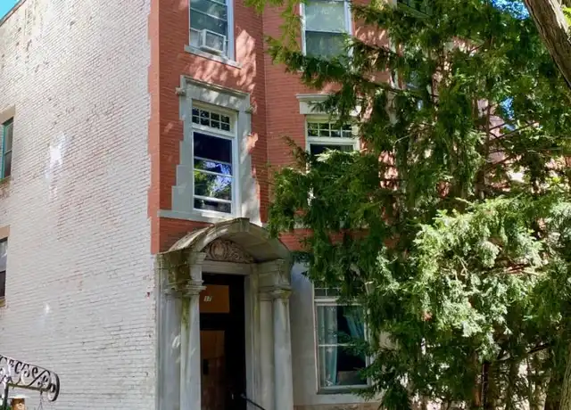 Property at 17 Warwick Rd, Brookline, MA, 02445, 1 bed, 1 bath, [object Object]