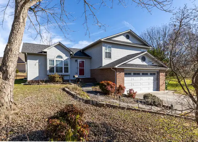 Property at 722 Chapelwood Cir, Maryville, TN, 37804, 4 beds, 2.5 baths, [object Object]