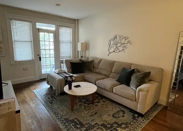 Property at 11 Melvin Ave Unit 4, Brighton, MA, 02135, 2 beds, 1 bath, [object Object]