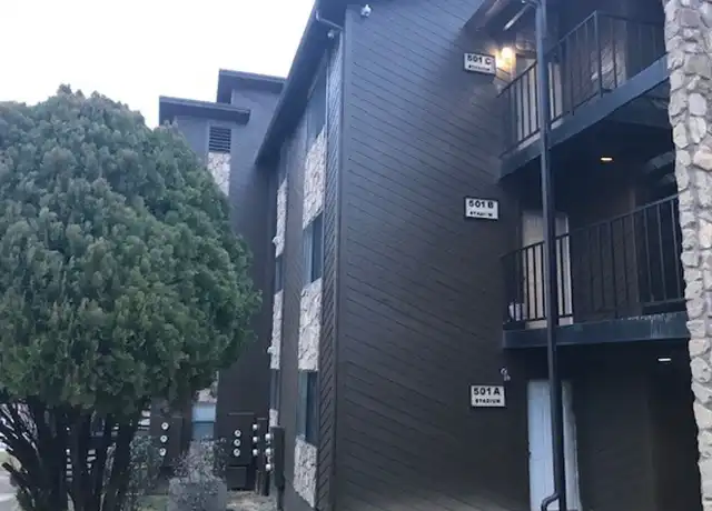 Property at 1207 E 15th St Unit 1211-A, Ada, OK, 74820, 1 bed, 1 bath, [object Object]