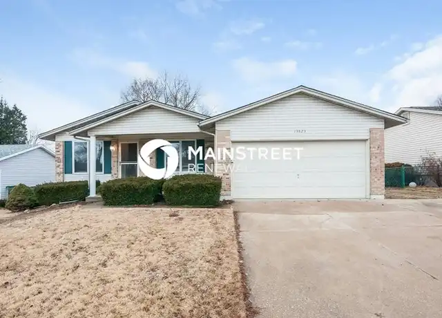 Property at 15623 92nd Ave, Florissant, MO, 63034, 3 beds, 2 baths, [object Object]