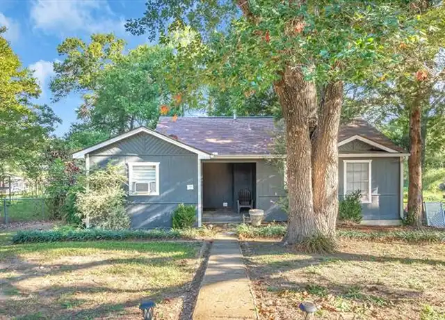 Property at 140 Lynn Creek Dr, Mabank, TX, 75156, 3 beds, 2 baths, [object Object]